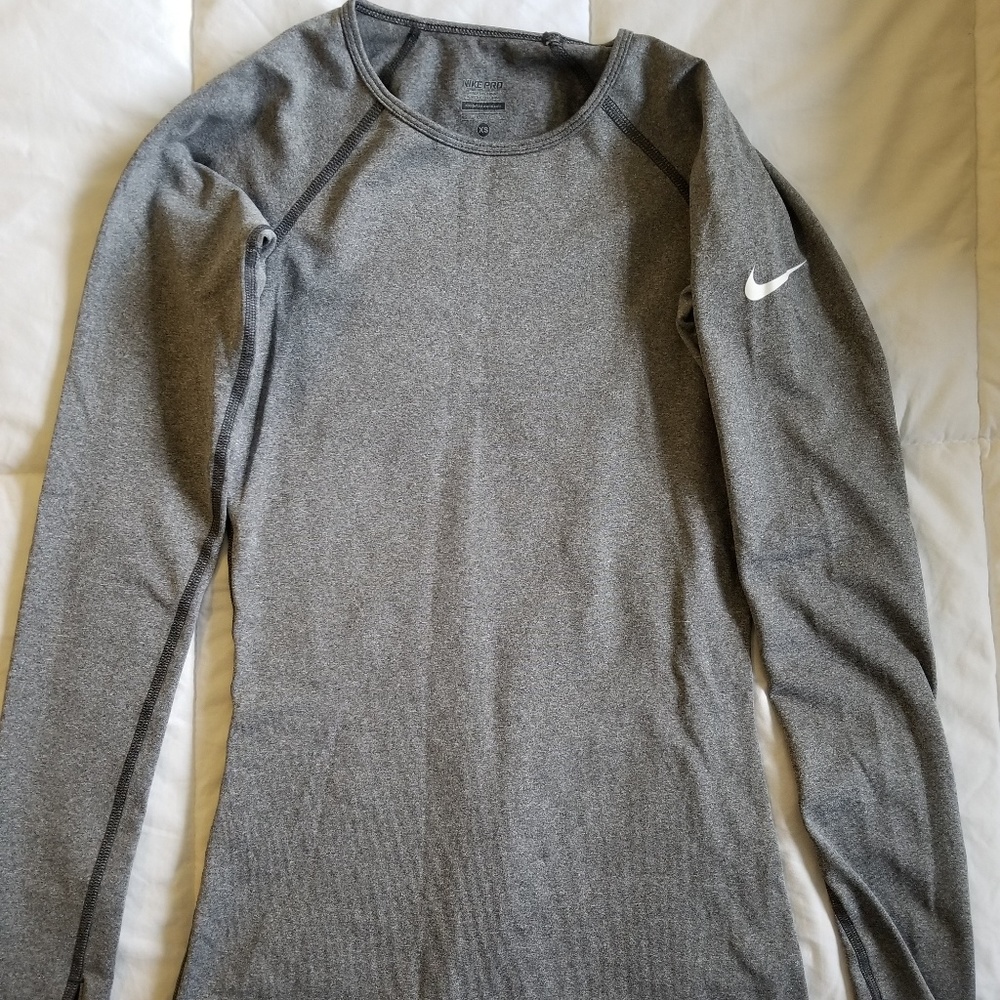 Nike Pro Fleece-Lined Fitted Top